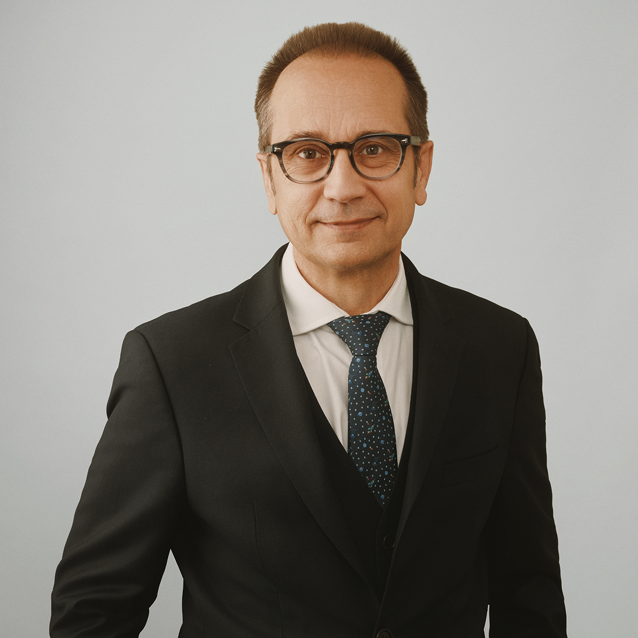 Photo de Antoine Berthoud, avocat spécialisé en droit fiscal à Genève